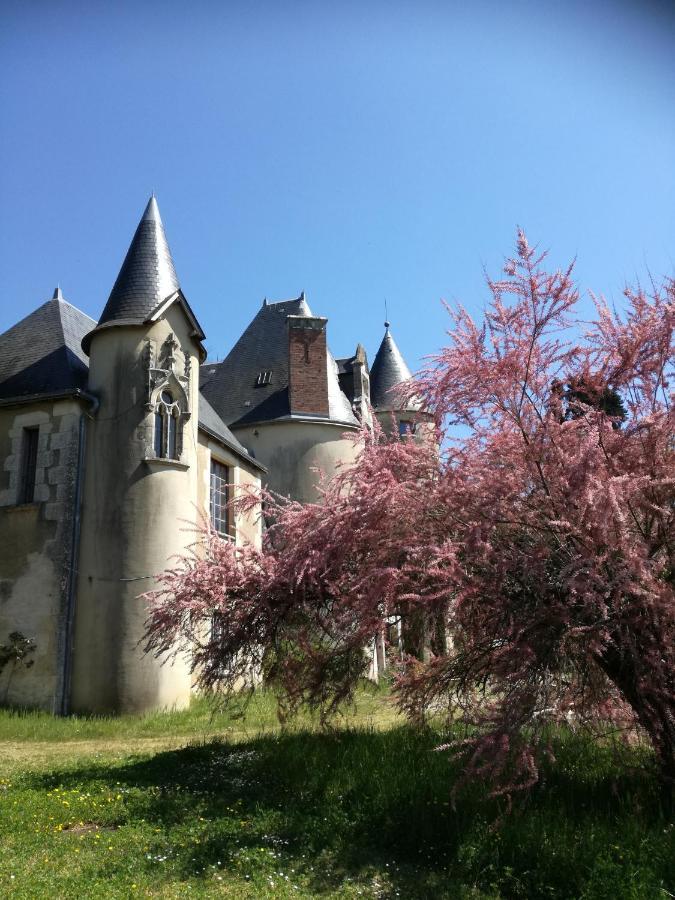 Chateau St.Gaultier Saint-Gaultier Exterior photo